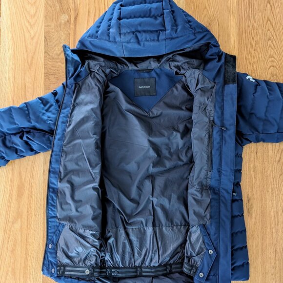 Peak Performance Frost Ski Jacket - Men Medium - Picture 10 of 10